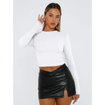 Versatile AUTOMET Women's Long Sleeve Crop Top - Perfect for Any Occasion