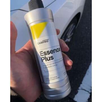 CARPRO Essence Plus Non-Abrasive Gloss Agent, SiO2, Blend of Ceramic Coat Repair Agents, High Gloss Quartz Resins, and Hydrophobic Nanoparticles for Repairing Durable Ceramic Coatings - 500ml (17oz)