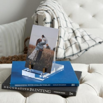 Elegant Russell+Hazel Acrylic Easel Stand with Gold Hardware