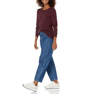 Amazon Essentials Women's Lightweight Crewneck Sweater