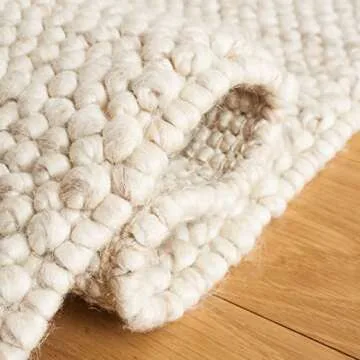 SAFAVIEH Natura Collection Runner Rug - 2'3" x 7', Beige & Ivory, Handmade Wool, Ideal for High Traffic Areas in Living Room, Bedroom (NAT425B)