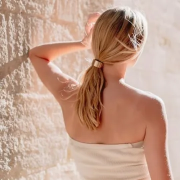 L. Erickson Brushed Gold Ponytail Holder for Any Style