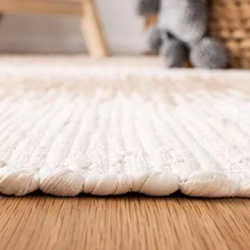 SAFAVIEH Montauk Collection Area Rug - Beige, 9x12