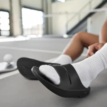 OOFOS OOahh Recovery Slide – Ultimate Comfort Slides