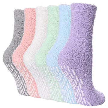 FNOVCO Non Slip Socks for Women Winter Warm Cozy Fuzzy Slipper Socks Soft Fluffy Hospital Socks with...