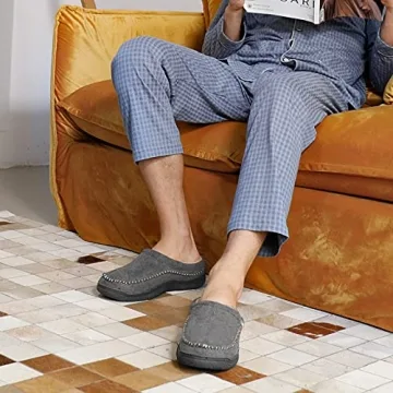 Zigzagger Men's Comfy Moccasin Slippers Grey