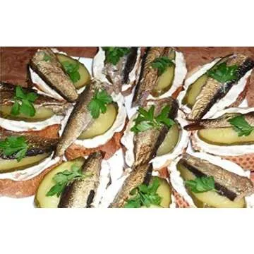 Premium Smoked Riga Sprats in Oil for Gourmet Tastes