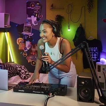 Pioneer DJ DDJ-REV1 Serato DJ Controller for Beginners