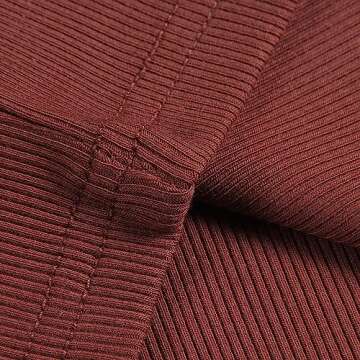 Artfish Women's Sleeveless Tank Top Form Fitting Scoop Neck Ribbed Knit Basic Cami Shirts Rust, L