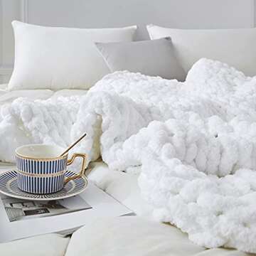 SUNYRISY Chunky Knit Blanket Throw, Luxury Soft Cozy Chenille Throw Blanket, Large Throw Bed Blanket for Couch, Sofa, Home Decor, Gift - Machine Washable (White 40x50 in)