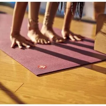 Manduka PRO Yoga Mat – Premium 6mm Thick Mat, Eco Friendly, Oeko-Tex Certified, Free of ALL Chemicals, High Performance Grip, Ultra Dense Cushioning for Support & Stability in Yoga, Pilates, Gym and Any General Fitness - 71 inches, Verve, 71" x 26"