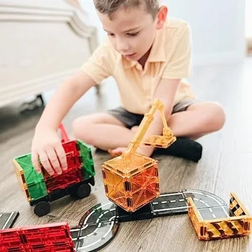 MAGNA-TILES Builder Set for Creative Kids aged 3+
