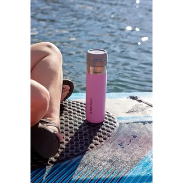 Stanley 24 OZ Quick Flip GO Water Bottle - Insulated