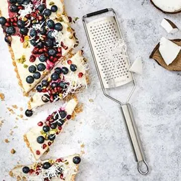 Microplane Professional Series Kitchen Grater Coarse for Cheese, Carrot, Ginger, Coconut, Nuts and Horseradish with Stainless Steel Blades - Made in USA