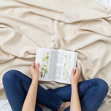 Herringbone Throw Blanket - Cozy Woven Soft Design