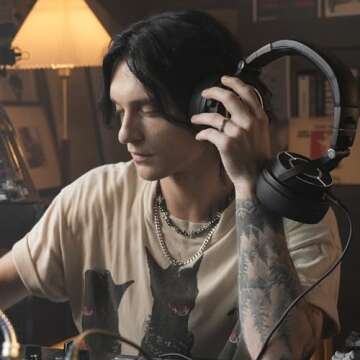 OneOdio Monitor 60 Professional Studio Headphones - Recording Wired Over Ear Headphones, Hi-Res Audio, Soft Comfortable Earmuffs, 6.35mm Adapter for Tracking Mixing DJ Mastering Broadcast-Black