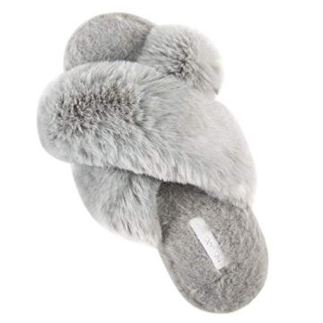 HALLUCI Women's Plush Slippers for Indoor and Outdoor Use