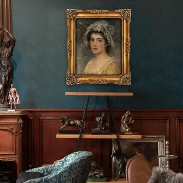 Vintage 8x10 Picture Frame in Antique Gold - Elegant Design