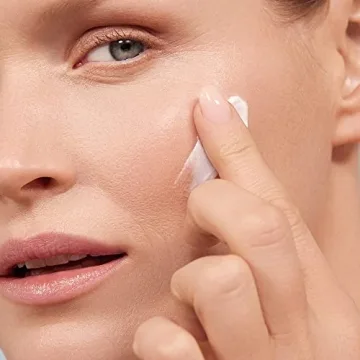 Blue Lagoon Whipped Facial Moisturizer - Luxurious Hydration