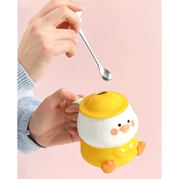 Funny 3D Duck Mug with Hat Lid for Coffee Lovers