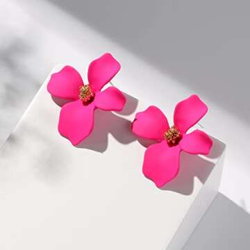 Stylish Boho Stud Earrings for Women - Chic Floral Design