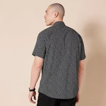 Regular-Fit Short-Sleeve Print Shirt for Men – Affordable Style