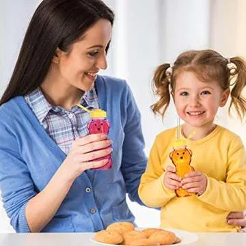 4 Pieces Juice Bear Bottles Honey Bear Drinking Bottles Plastic Reusable Drinking Cups with 4 Pieces Soft Silicone Straws for Daily Drinking Supplies (Yellow)