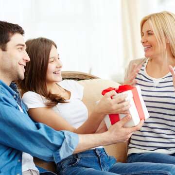 Best Gift for Boyfirend Parents