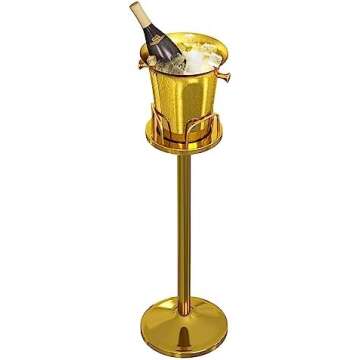 Christmas Hosting Essentials: Must-Haves for a Festive and Stylish Holiday Gathering