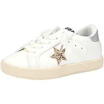 Bella's Outfits + Accessories