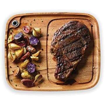 wooden steak board