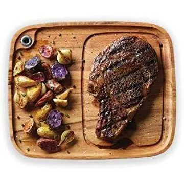 wooden steak board