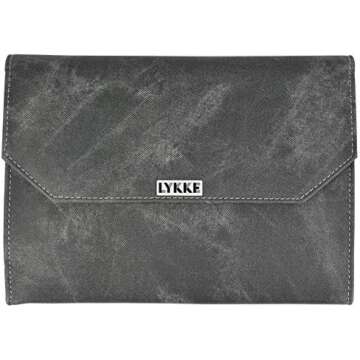 Stylish Knitting Accessories