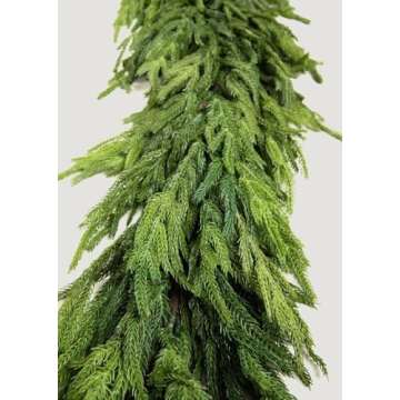 Norfolk Pine Garland