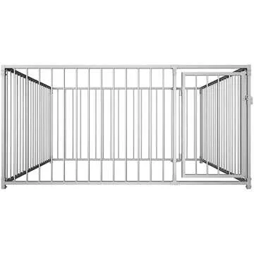 Outdoor kennels & Dog play yards