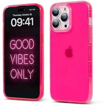 accessories (jewlery, bags, hats, etc.)