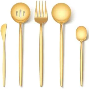 Thanksgiving Hosting Must Haves