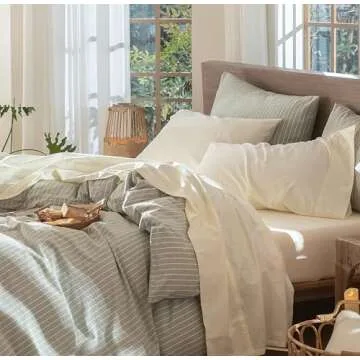 BEDROOM + BATHROOM🤍