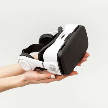 Virtual Reality Revolution: Unveiling the Best VR Glasses of 2023