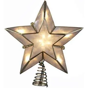 CLASSIC CHRISTMAS DECOR