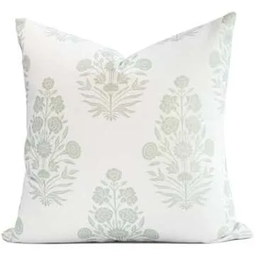 Pillows & Pillow Covers