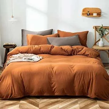 Living Room and Decor