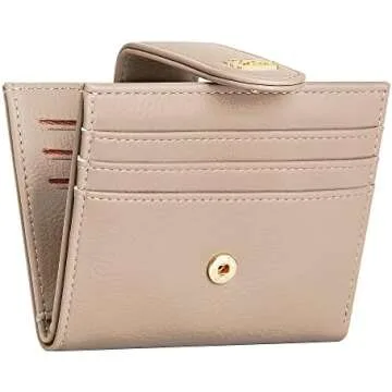 Minimal Diaper Bag Essentials