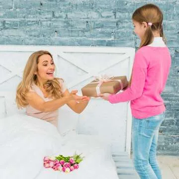 Low-Cost, High-Impact: Our Top Picks for Gifts for Mom Under $50