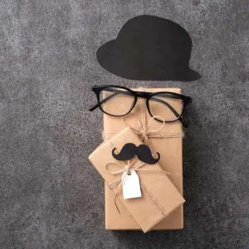 Surprise Dad: Top Gifts for a Memorable Father's Day!