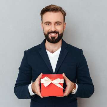 High-Quality Gifts for High-Quality Men: 10 Gift Ideas Between $100-$150