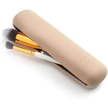 THE MAKEUP ESSENTIALS