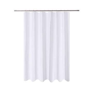 Functional Bathroom Essentials and Chic Decor