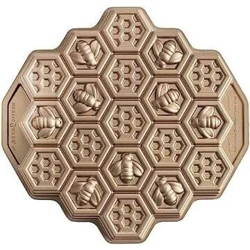 HOLIDAY BAKING FAVORITES