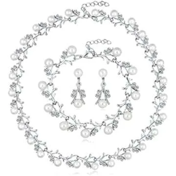 Fabulous Fashion Finds ( Bags, Clutches & Jewelry )